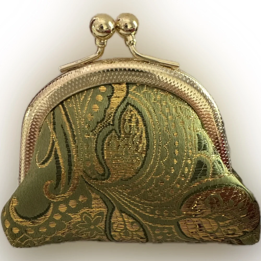 Kisslock Coin Purse - Brocade Print Small Clasp Vintage-Style Wallet - Picture 7 of 9